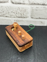Load image into Gallery viewer, Busy Hand
